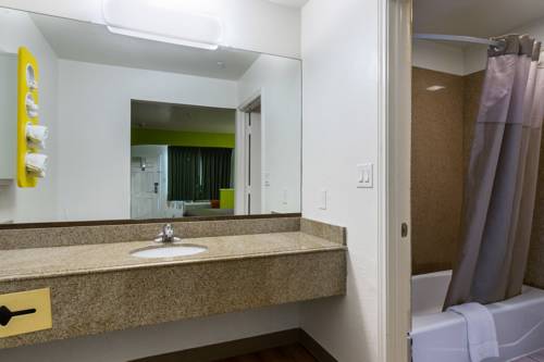 Imagen de la habitación del Motel 6 san marcos, tx - north. Foto 4