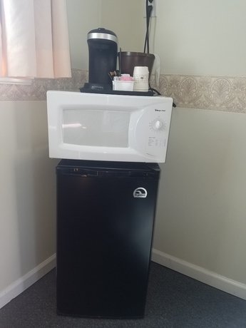 Imagen de la habitación del Motel A Holiday. Foto 9