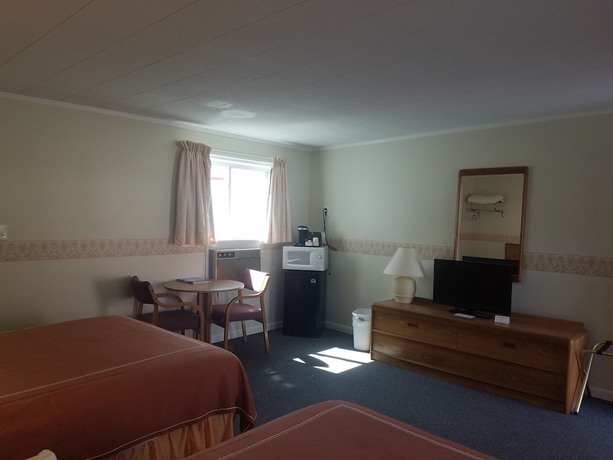 Imagen de la habitación del Motel A Holiday. Foto 11