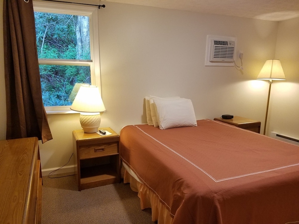 Imagen de la habitación del Motel A Holiday. Foto 19
