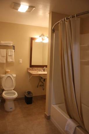 Imagen de la habitación del Motel A-1 Budget, Klamath Falls. Foto 6