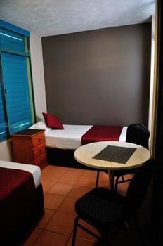 Imagen de los interiores del Motel Aaa Albion Manor Apartments and. Foto 9