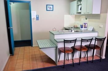 Imagen de los interiores del Motel Aaa Albion Manor Apartments and. Foto 11