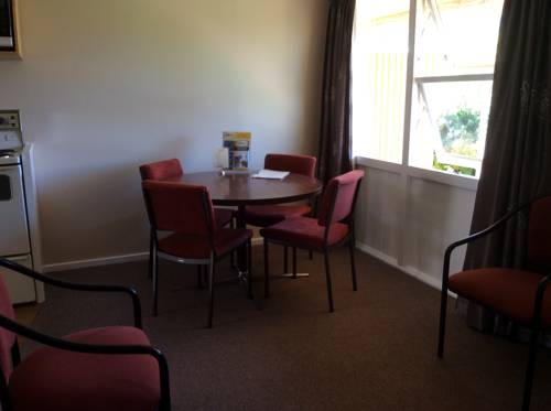 Imagen de la habitación del Motel Aaa Marlin. Foto 2
