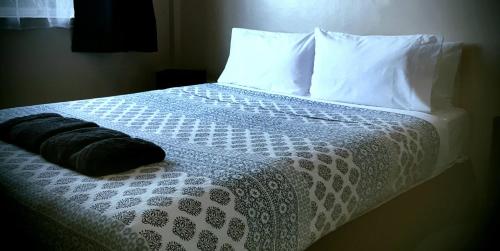 Imagen de la habitación del Motel Aaron Court. Foto 4