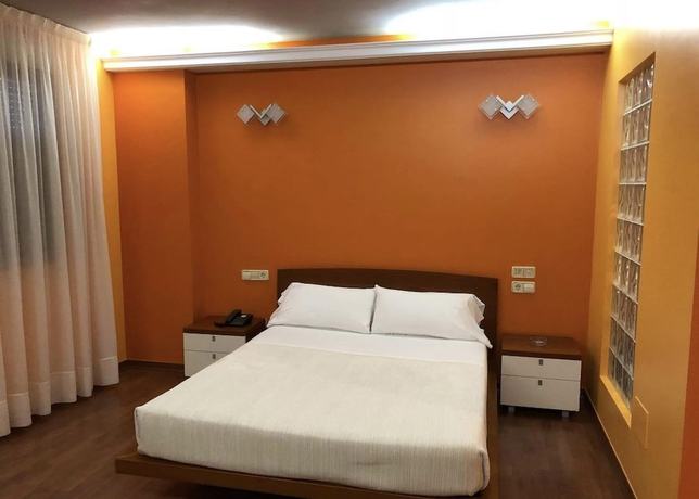 Imagen de la habitación del Motel Abalo. Foto 4