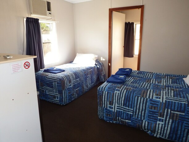 Imagen de la habitación del Motel Acacia, Chinchilla. Foto 29