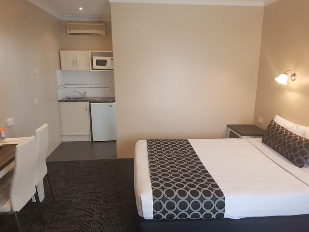 Imagen de la habitación del Motel Acacia Griffith. Foto 16