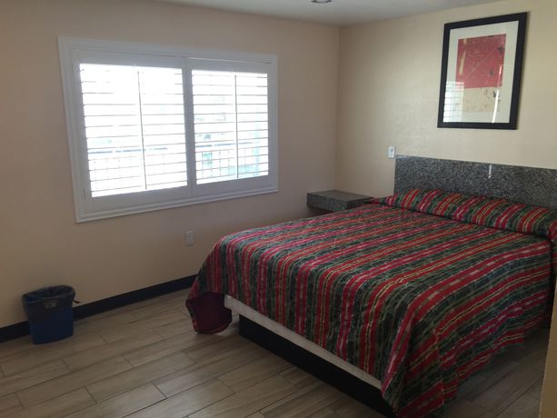 Imagen de los exteriores del Motel Ace Budget. Foto 15