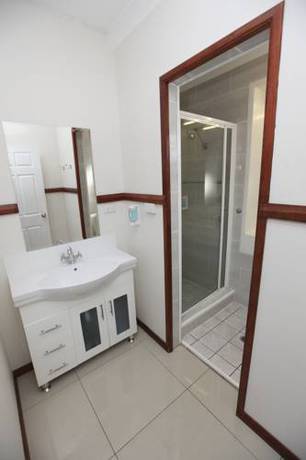 Imagen de la habitación del Motel Across Country and Serviced Apartments. Foto 2