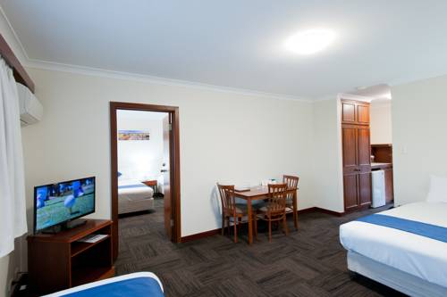 Imagen de la habitación del Motel Admiral Bunbury. Foto 6
