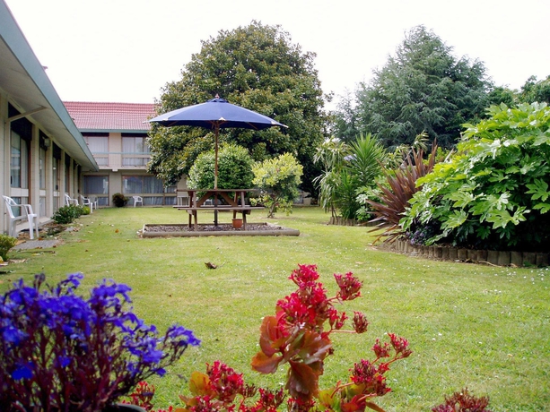 Imagen de los exteriores del Motel Airport Gold Star. Foto 7