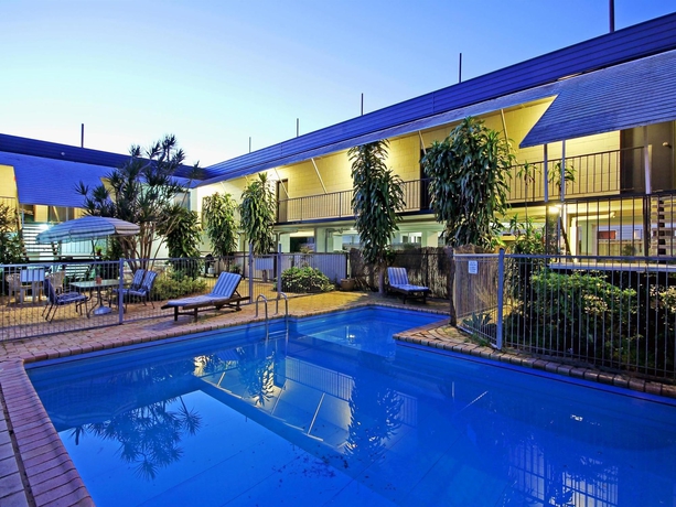 Imagen de la piscina del Motel Airway. Foto 16