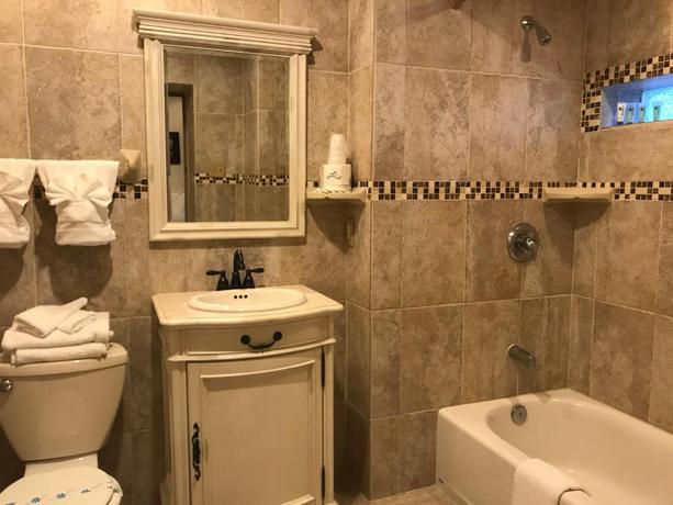 Imagen de la habitación del Motel Ala Moana & Suites. Foto 15