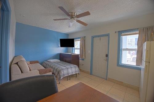 Imagen de la habitación del Motel Aladdin Motel By OYO Merritt Island. Foto 9