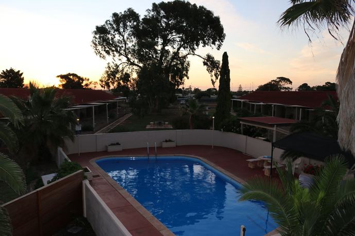 Imagen de la piscina del Motel Alexander Whyalla. Foto 19