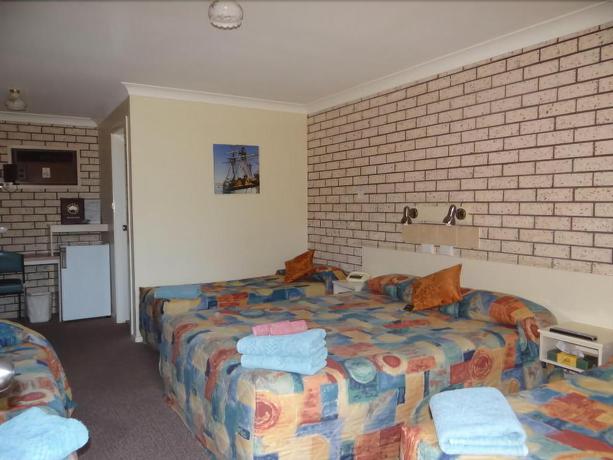 Imagen de la habitación del Motel Alfa, Gilgandra. Foto 7