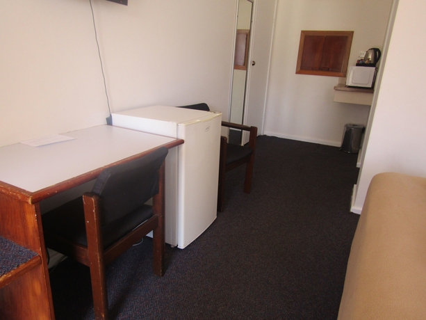 Imagen de los interiores del Motel Allonville. Foto 13