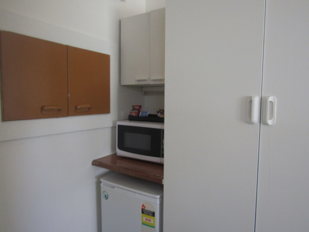 Imagen de la habitación del Motel Allonville. Foto 6