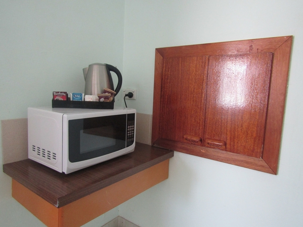 Imagen de la habitación del Motel Allonville. Foto 10