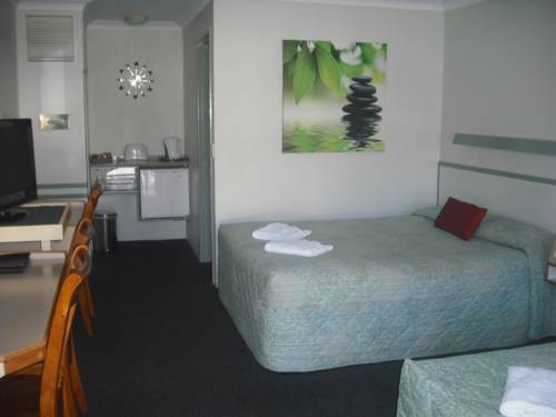 Imagen de la habitación del Motel Alluna. Foto 4