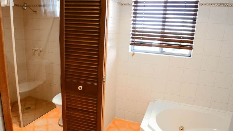 Imagen de la habitación del Motel Almond Inn. Foto 16