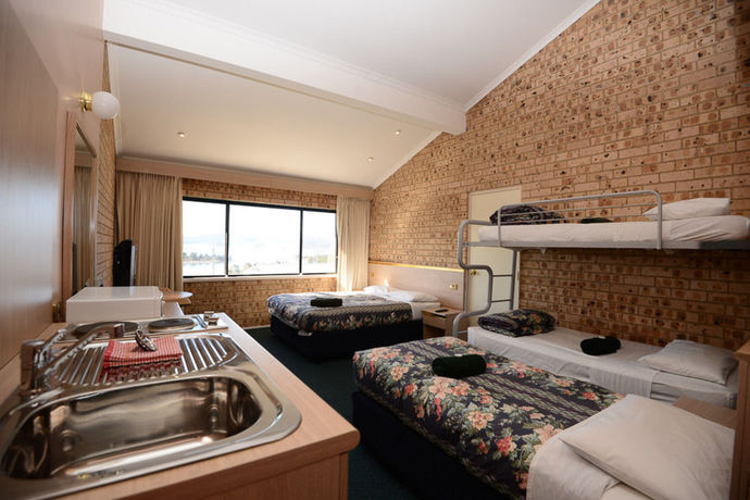 Imagen de los interiores del Motel Alpine Resort. Foto 11