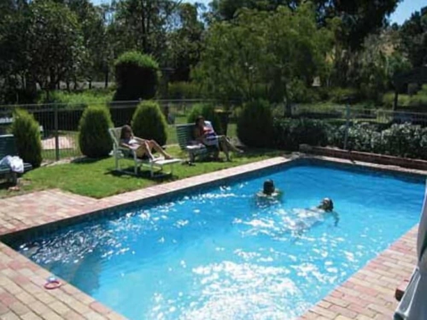 Imagen de la piscina del Motel Aristocrat Waurnvale. Foto 12