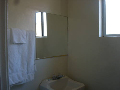 Imagen de la habitación del Motel Arlington, Long Beach. Foto 2