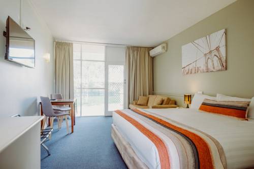 Imagen de la habitación del Motel Artesian Spa. Foto 4