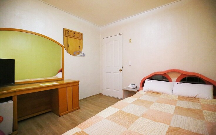 Imagen de la habitación del Motel Asan Star Self Check-in. Foto 35