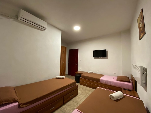 Imagen de la habitación del Motel Atika. Foto 8