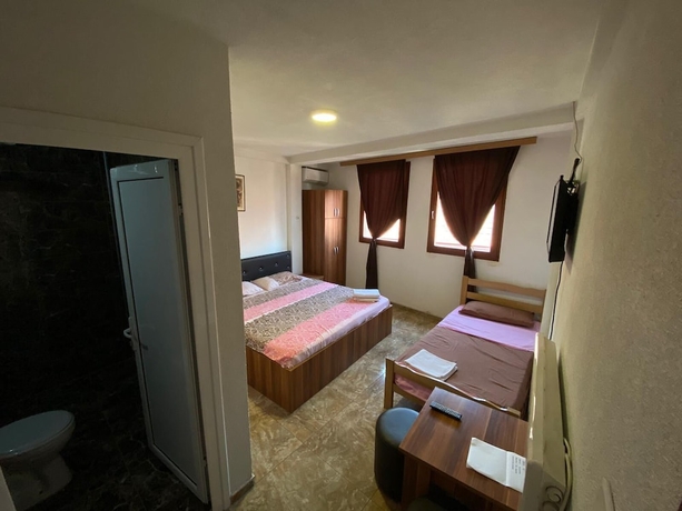 Imagen de la habitación del Motel Atika. Foto 15