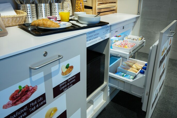 Imagen del bar/restaurante del Motel B Smart Landquart. Foto 16