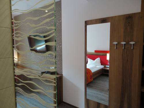 Imagen de la habitación del Motel Baden, Baden. Foto 7