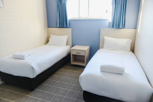 Imagen de la habitación del Motel Balan Village. Foto 4