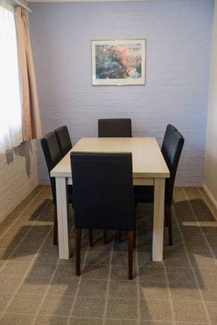 Imagen de la habitación del Motel Balan Village. Foto 6