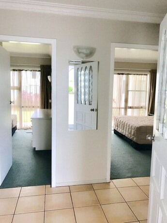 Imagen de la habitación del Motel Barclay, HAMILTON. Foto 18