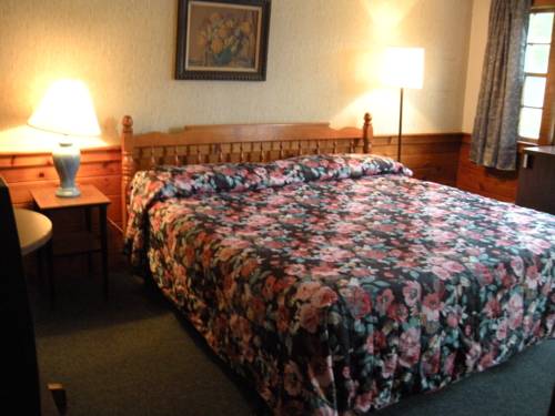Imagen de la habitación del Motel Bass River. Foto 6
