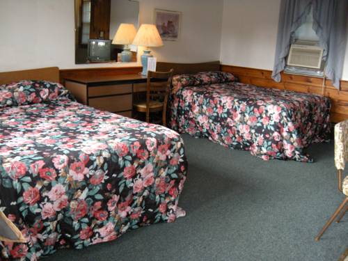 Imagen de la habitación del Motel Bass River. Foto 11