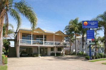 Imagen de los interiores del Motel Bay Executive. Foto 13