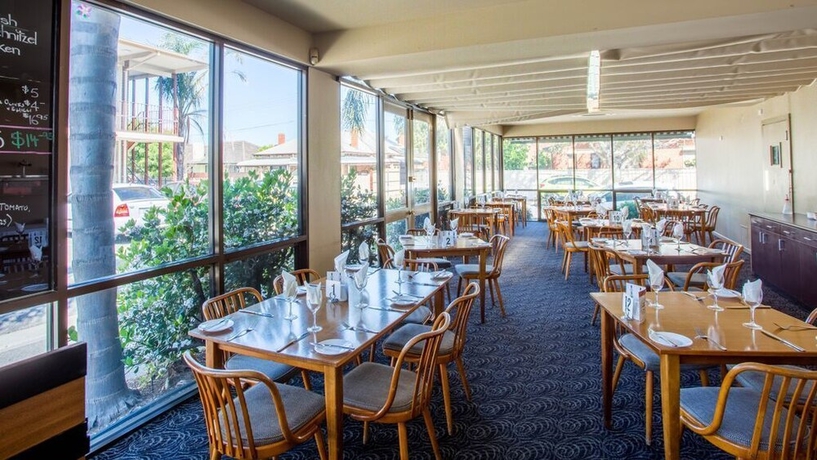 Imagen del bar/restaurante del Motel Bay Hotel, Glenelg. Foto 3