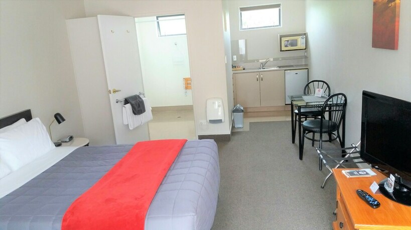 Imagen de la habitación del Motel Bay Palm. Foto 26