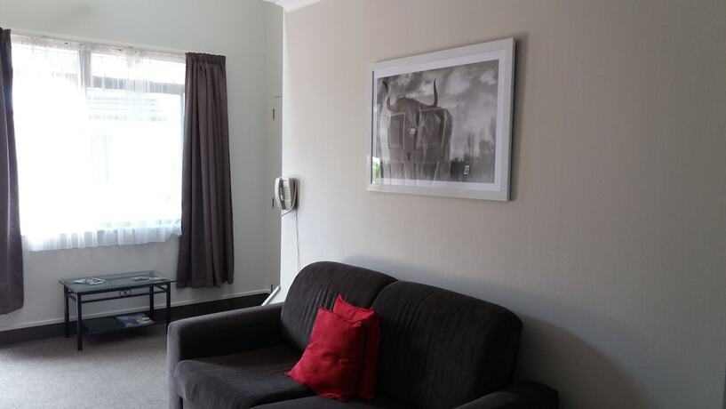 Imagen de la habitación del Motel Bay Palm. Foto 28