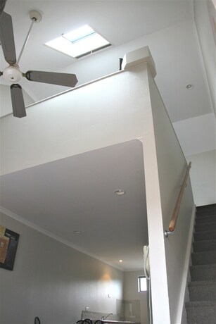 Imagen de la habitación del Motel Bay Palm. Foto 33