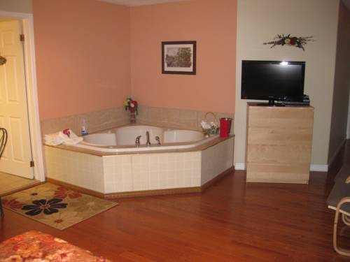 Imagen de la habitación del Motel Bel-eau. Foto 15