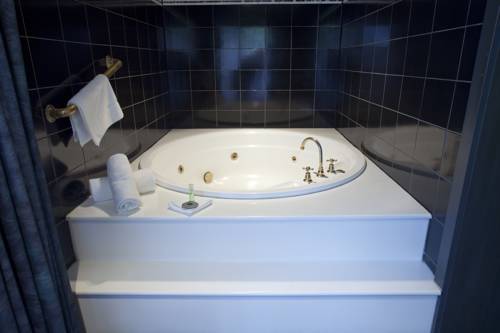 Imagen de la habitación del Motel Bell, Melbourne. Foto 4