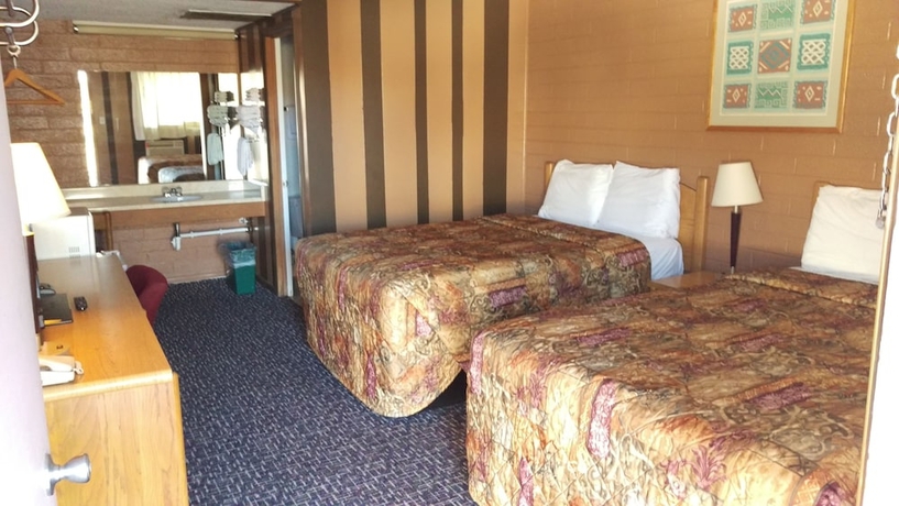 Imagen de la habitación del Motel Belle-aire. Foto 9