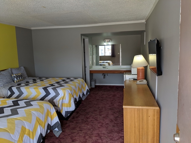 Imagen de la habitación del Motel Belle-aire. Foto 12