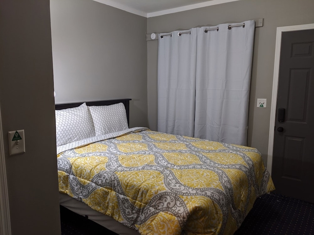 Imagen de la habitación del Motel Belle-aire. Foto 13